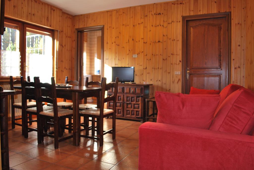 Hotel Bellevue Champoluc Bilik gambar