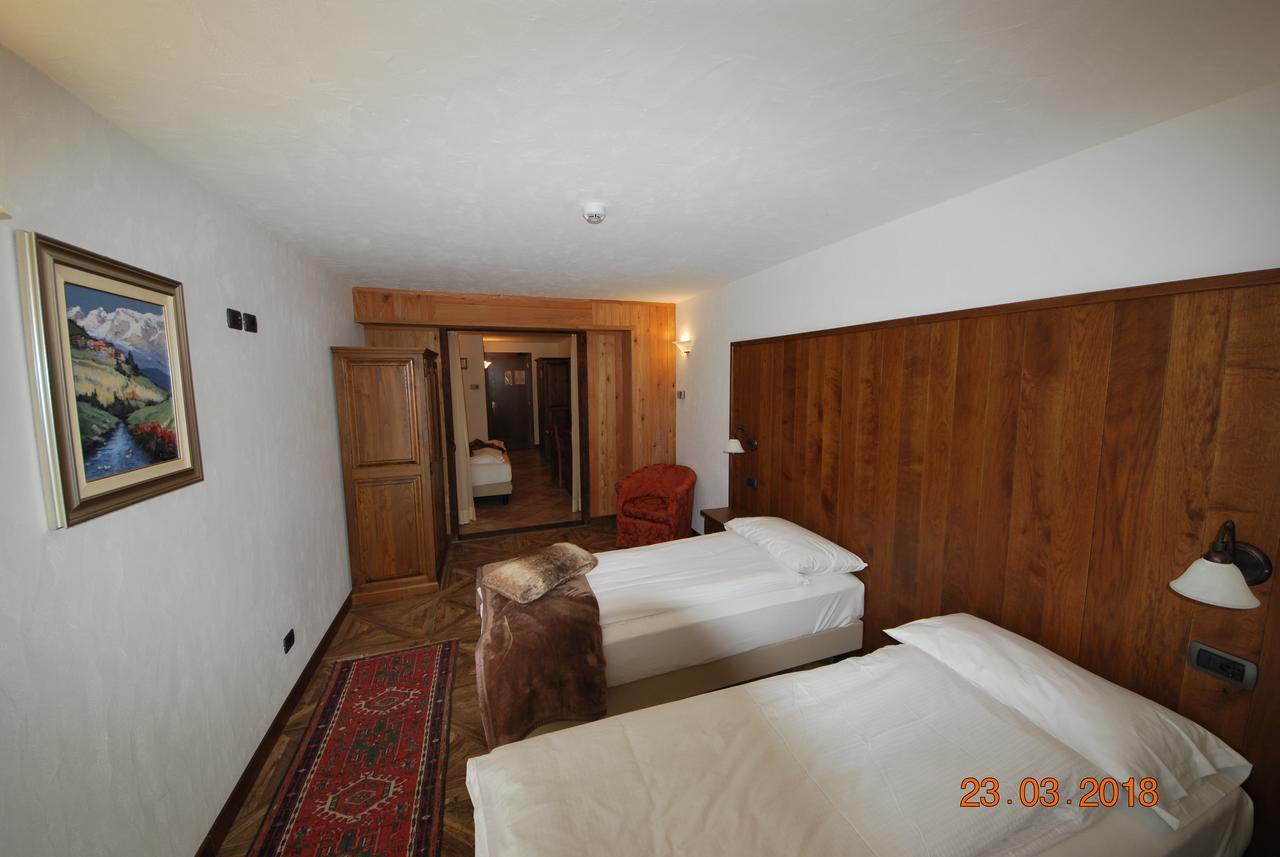 Hotel Bellevue Champoluc Luaran gambar